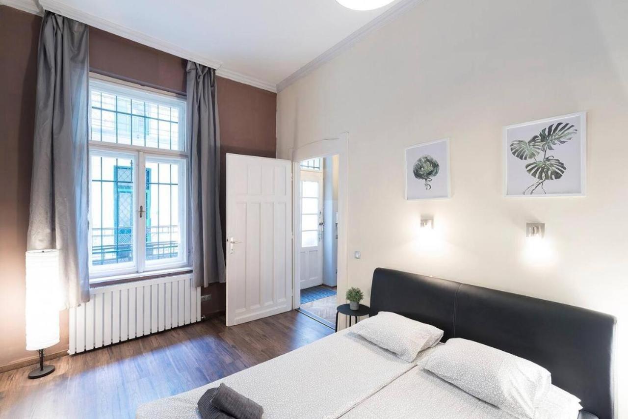 Vaci Street Apartments Boedapest Buitenkant foto